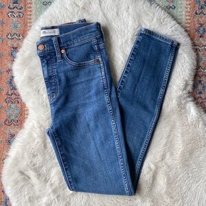Madewell 10” high rise skinny blue jean classic 5 pocket medium denim wash 24